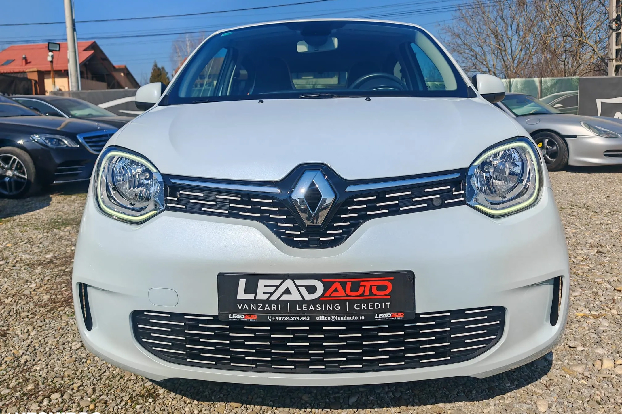 
								Renault Twingo Electric VIBES full									