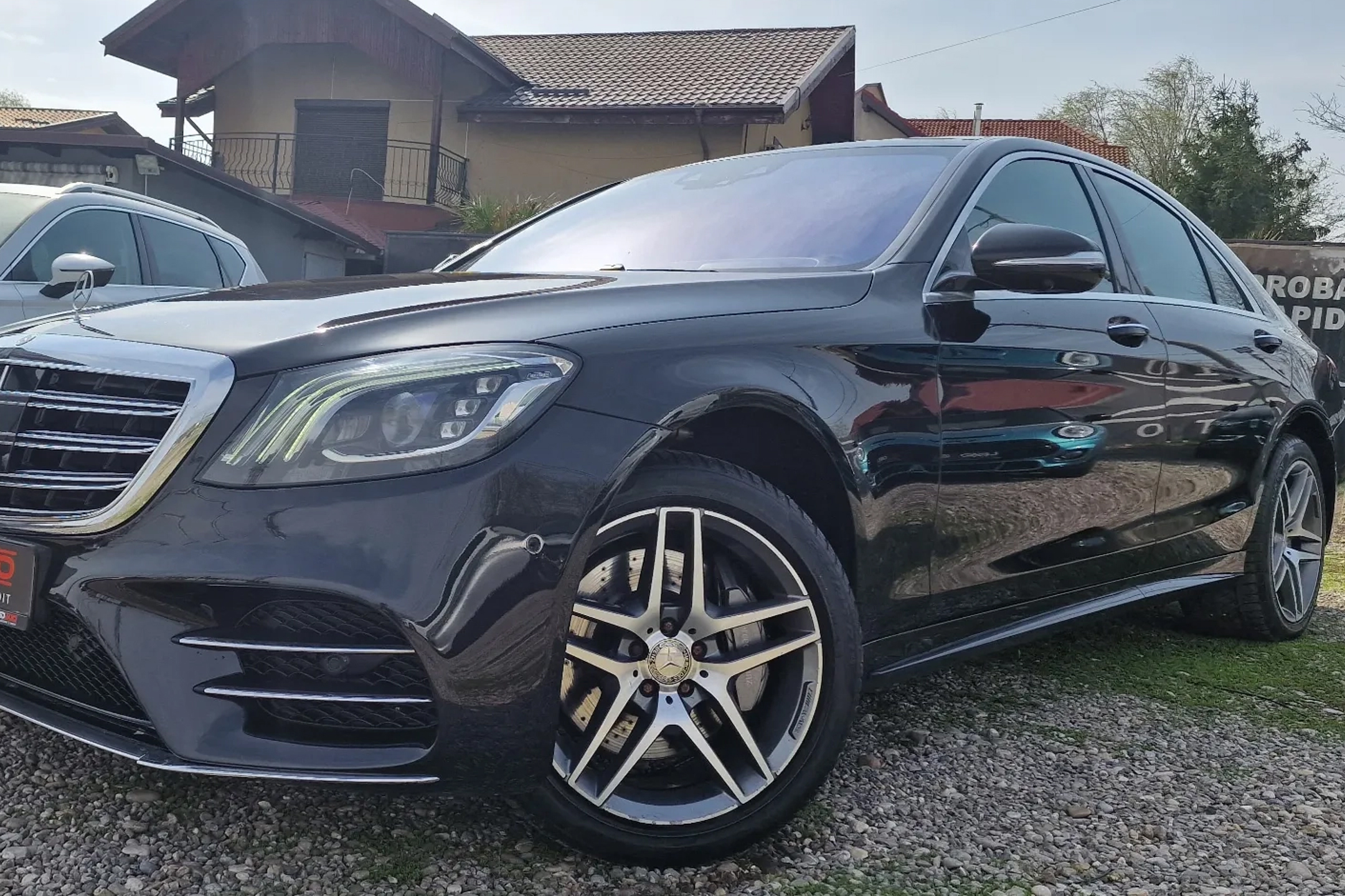 
								Mercedes-Benz S 450 9G-TRONIC EQ Boost full									