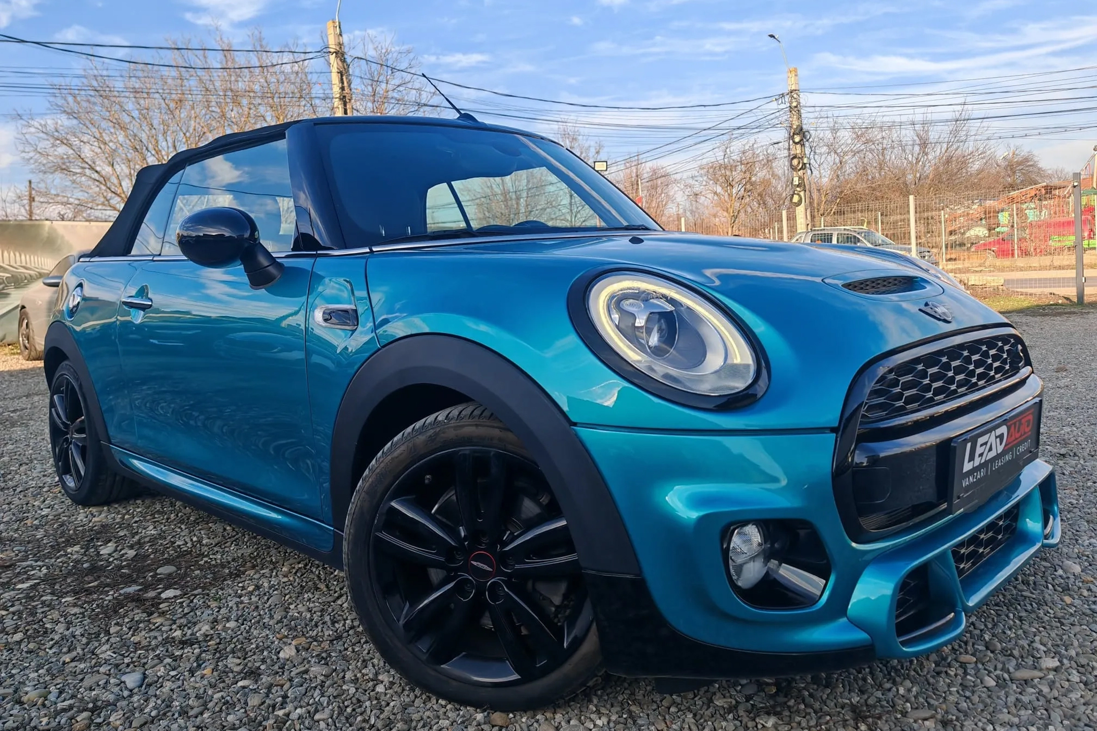 
								Mini Cooper S full									